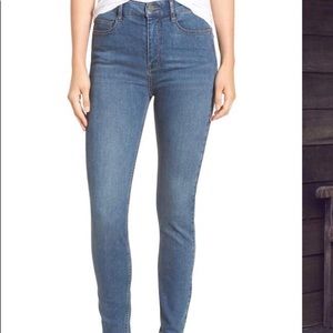 Free People Cyndi high rise skinny jean size 26